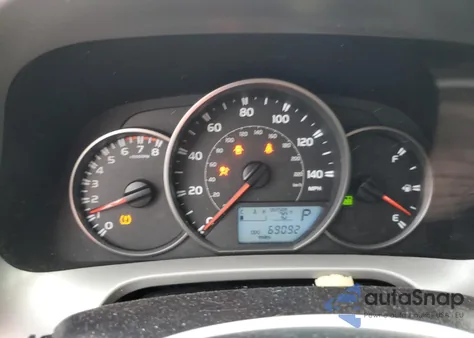 2016 Toyota Rav4 Le z USA, uszkodzony, nr VIN 2T3ZFREV1GW242560